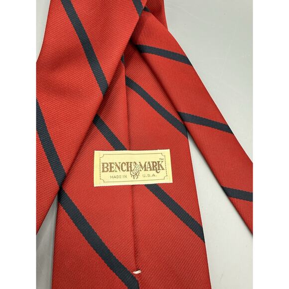 Vintage Porky Pig Neck Tie Benchmark Red Stripe Looney Tunes Made USA - Picture 4 of 6